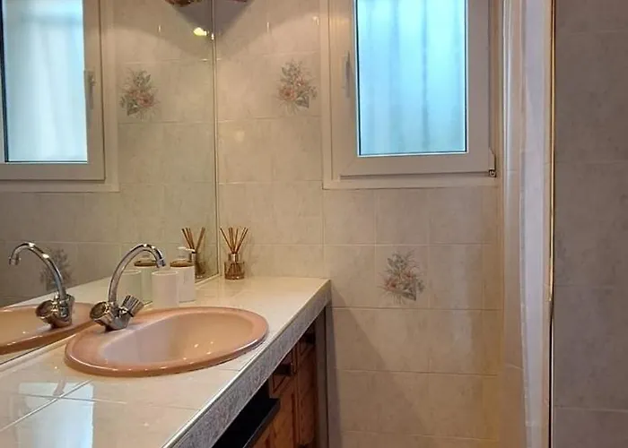 Maison Provencale Dans Un Cadre Bucolique Villa *