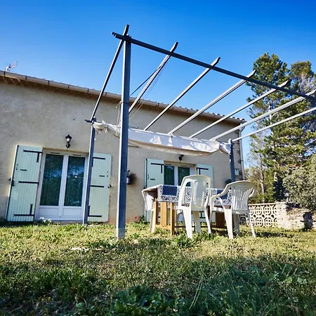 Maison Provencale Dans Un Cadre Bucolique